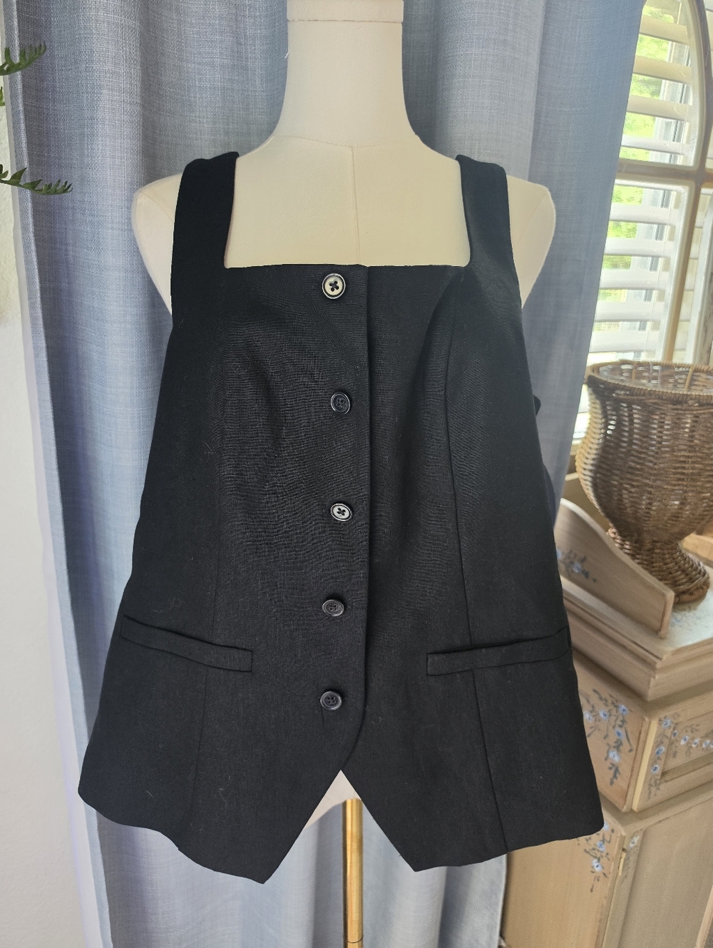 NWT Scoop Black Vest